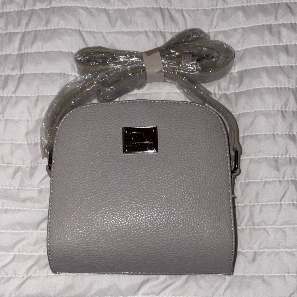 Chic Gray Crossbody Bag